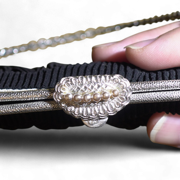 Vintage La Marquise Pleated Evening Bag Black w/ Silver Frame Kiss Lock 40s EUC - Picture 5 of 13